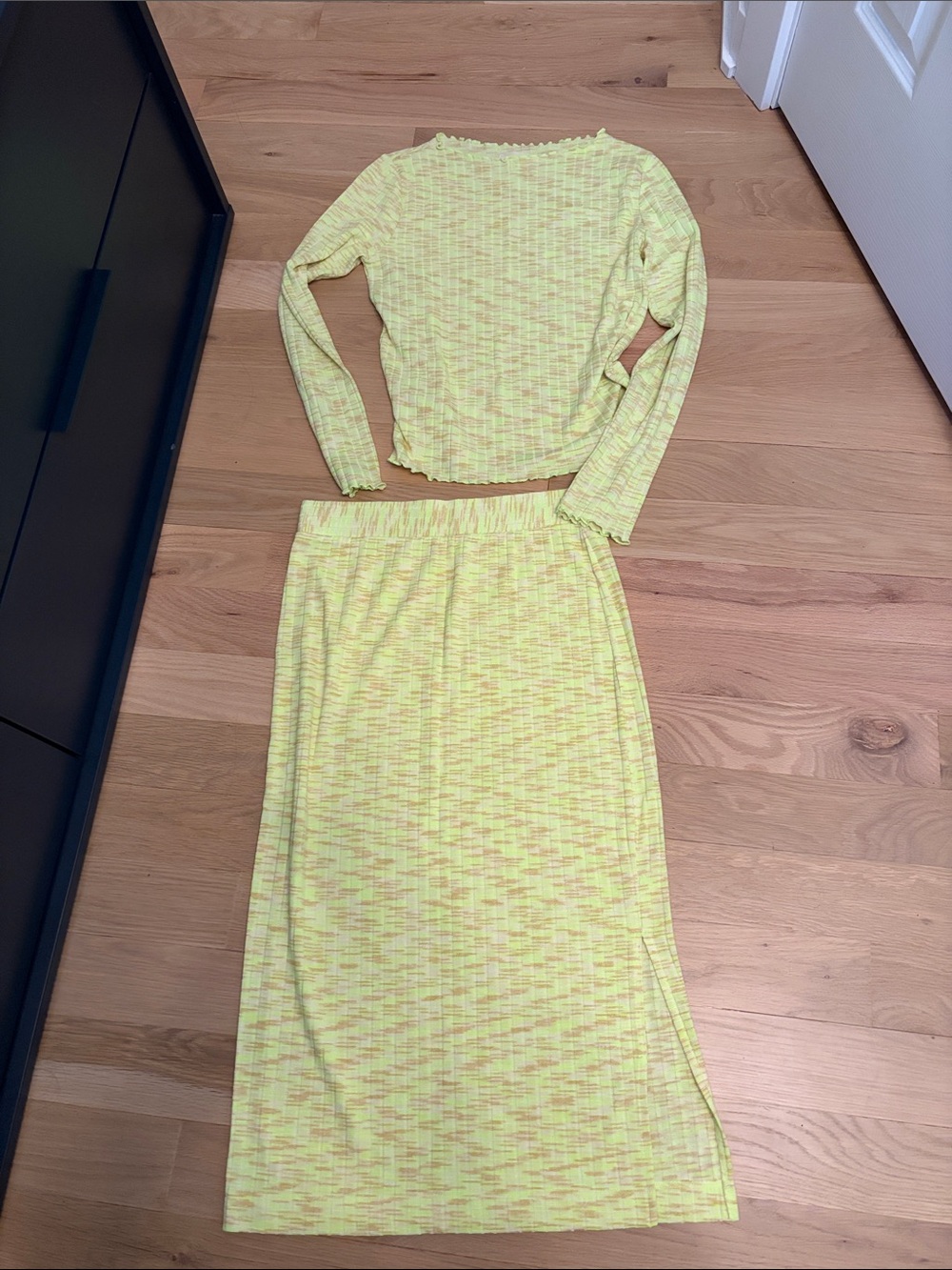 Lou & Grey Neon Yellow Two-Piece Ribbed Top & Skirt Set medium